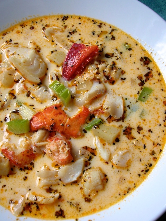 beaucoup seafood chowder